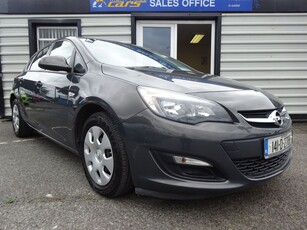 2014 - Opel Astra Manual