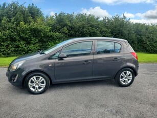 2014 - Opel Corsa Manual