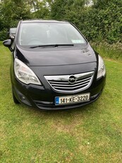 2014 - Opel Meriva Manual