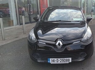 2014 - Renault Clio Manual