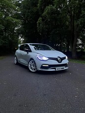 2014 - Renault Clio Manual