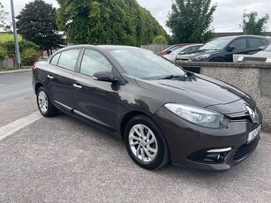 2014 - Renault Fluence Manual