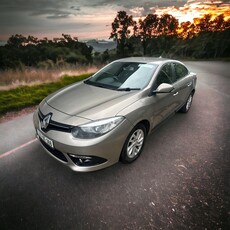 2014 - Renault Fluence Manual