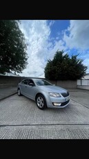 2014 - Skoda Octavia Manual