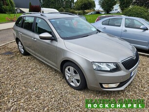 2014 - Skoda Octavia Manual