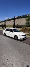 2014 - Skoda Rapid Manual