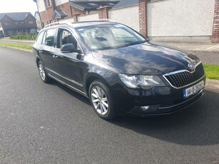 2014 - Skoda Superb Manual