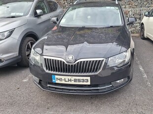 2014 - Skoda Superb Manual