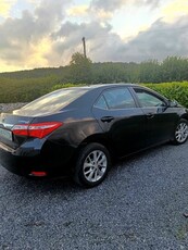 2014 - Toyota Corolla Manual