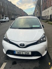 2014 - Toyota Vitz Automatic