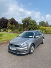 2014 - Volkswagen Golf Manual