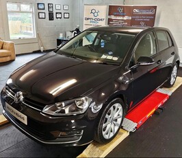 2014 - Volkswagen Golf Manual