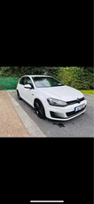 2014 - Volkswagen Golf Manual