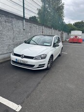 2014 - Volkswagen Golf Manual