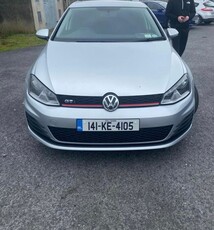 2014 - Volkswagen Golf Manual