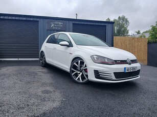 2014 - Volkswagen Golf Automatic