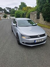 2014 - Volkswagen Jetta Manual