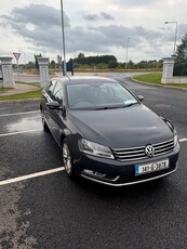 2014 - Volkswagen Passat Manual