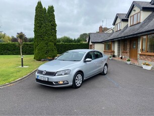 2014 - Volkswagen Passat Manual