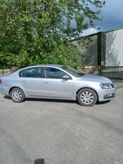 2014 - Volkswagen Passat Manual