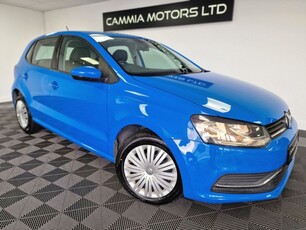 2014 - Volkswagen Polo Automatic