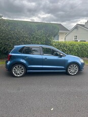 2014 - Volkswagen Polo Automatic