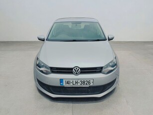 2014 - Volkswagen Polo Automatic