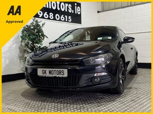 2014 - Volkswagen Scirocco Manual