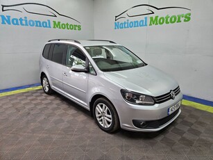 2014 - Volkswagen Touran Manual