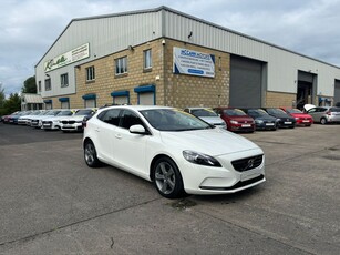 2014 - Volvo V40 Automatic