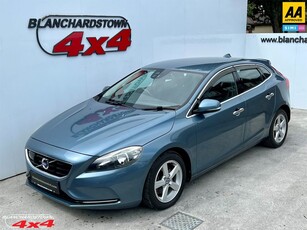 2014 - Volvo V40 Automatic