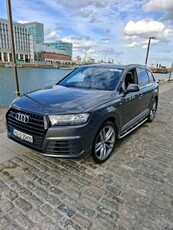 2015 - Audi Q7 Automatic