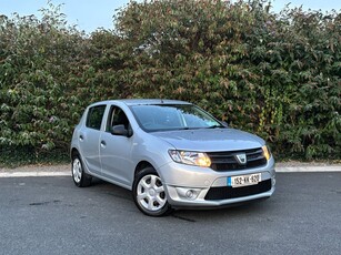 2015 - Dacia Sandero Manual