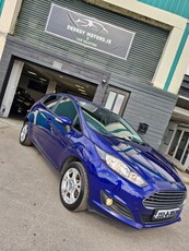 2015 - Ford Fiesta Manual