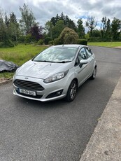 2015 - Ford Fiesta Manual