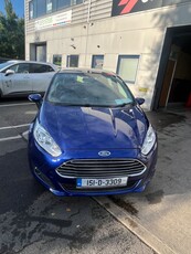 2015 - Ford Fiesta Manual