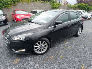 2015 - Ford Focus Manual