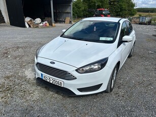 2015 - Ford Focus Manual