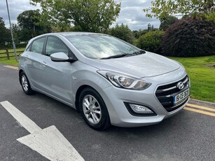 2015 - Hyundai i30 Manual