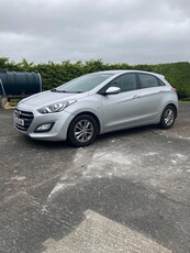 2015 - Hyundai i30 Manual