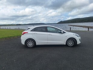 2015 - Hyundai i30 Manual