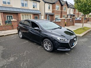 2015 - Hyundai i40 Manual