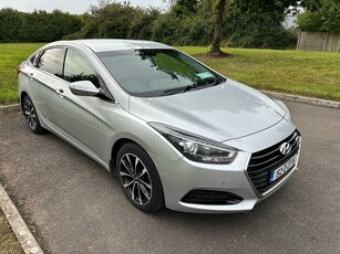 2015 - Hyundai i40 Manual