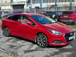 2015 - Hyundai i40 Manual