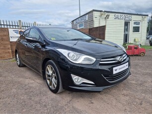 2015 - Hyundai i40 Manual