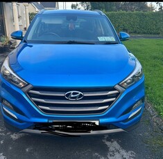 2015 - Hyundai Tucson Manual