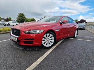 2015 - Jaguar XE Automatic