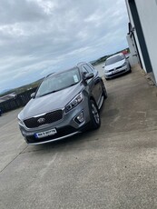 2015 - Kia Sorento Manual