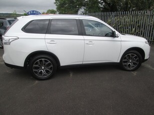 2015 - Mitsubishi Outlander Manual