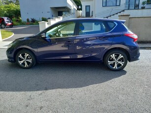 2015 - Nissan Pulsar Manual